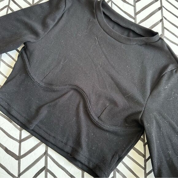 Romwe Black Underwire Long Sleeve Crop Top - Picture 1 of 4